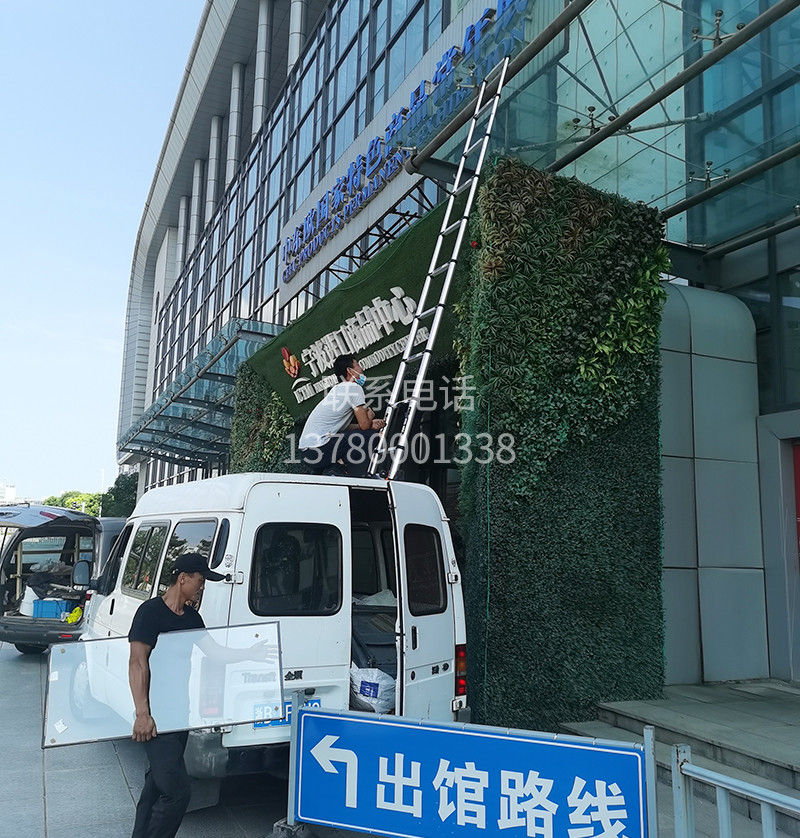 會展中心雨棚玻璃更換