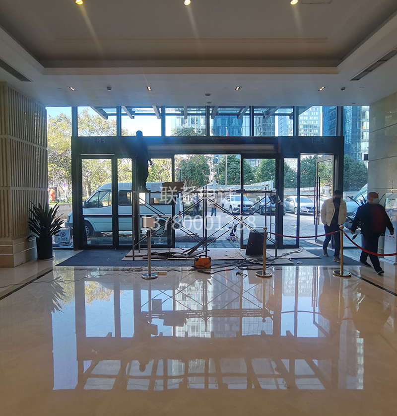 金融硅谷自動門安裝